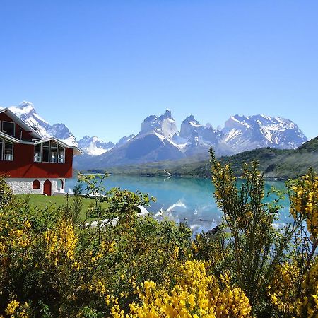 Hosteria Pehoe Torres del Paine National Park Exterior photo