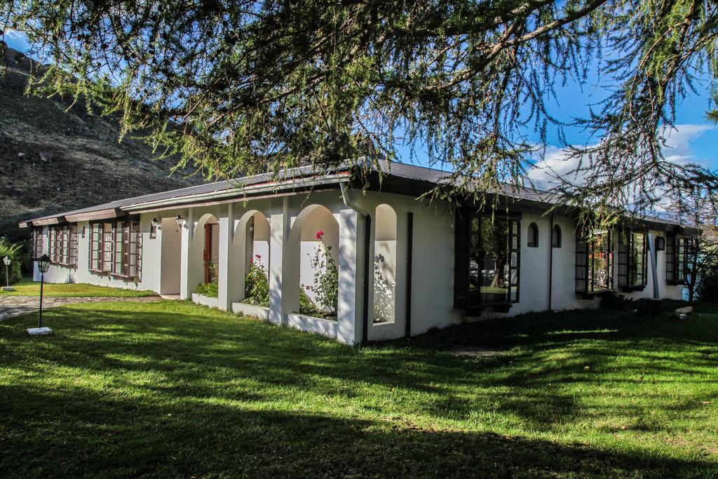 Hosteria Pehoe Torres del Paine National Park Exterior photo