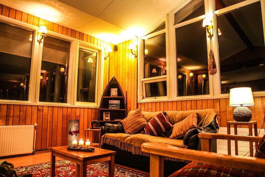 Hosteria Pehoe Torres del Paine National Park Exterior photo