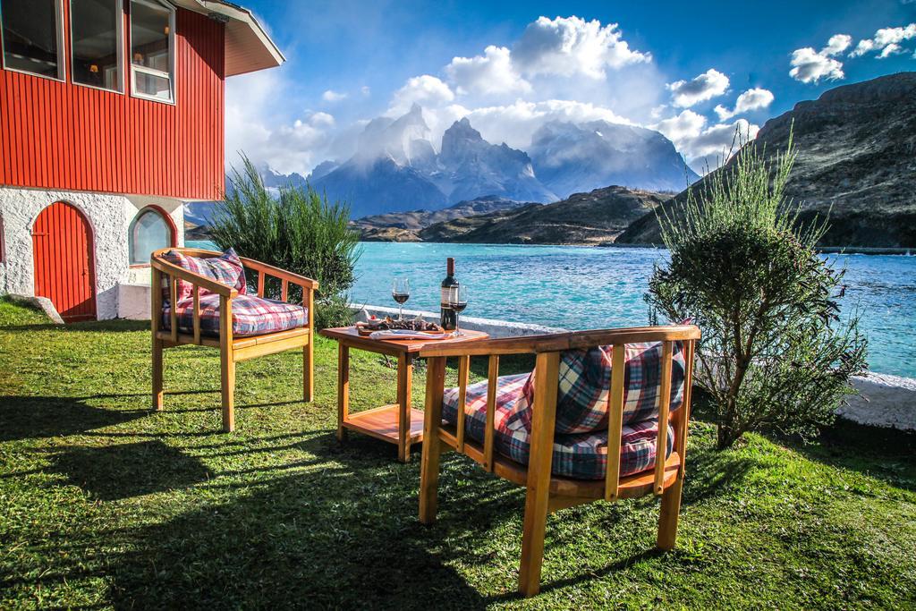Hosteria Pehoe Torres del Paine National Park Exterior photo