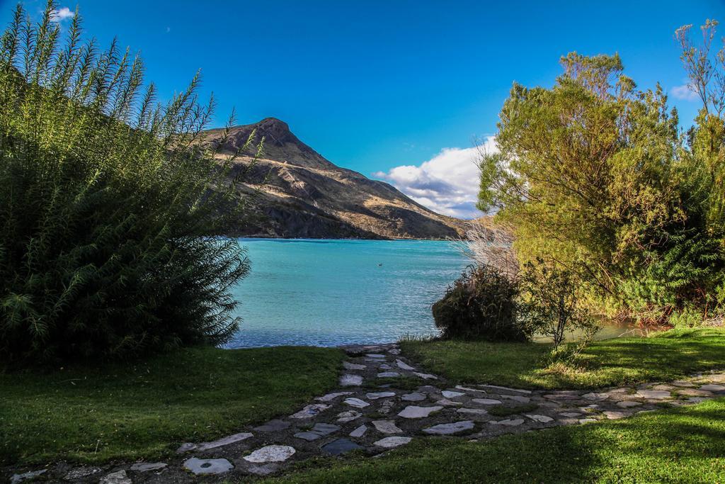 Hosteria Pehoe Torres del Paine National Park Exterior photo