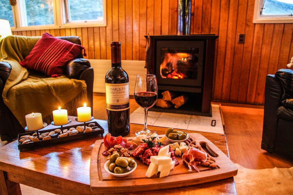 Hosteria Pehoe Torres del Paine National Park Exterior photo
