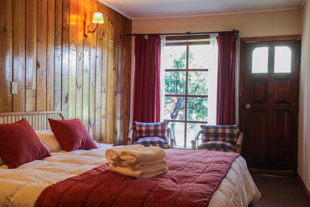 Hosteria Pehoe Torres del Paine National Park Exterior photo