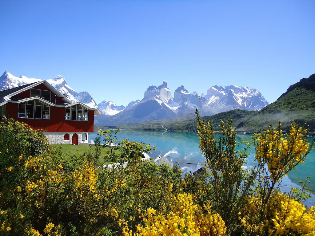 Hosteria Pehoe Torres del Paine National Park Exterior photo