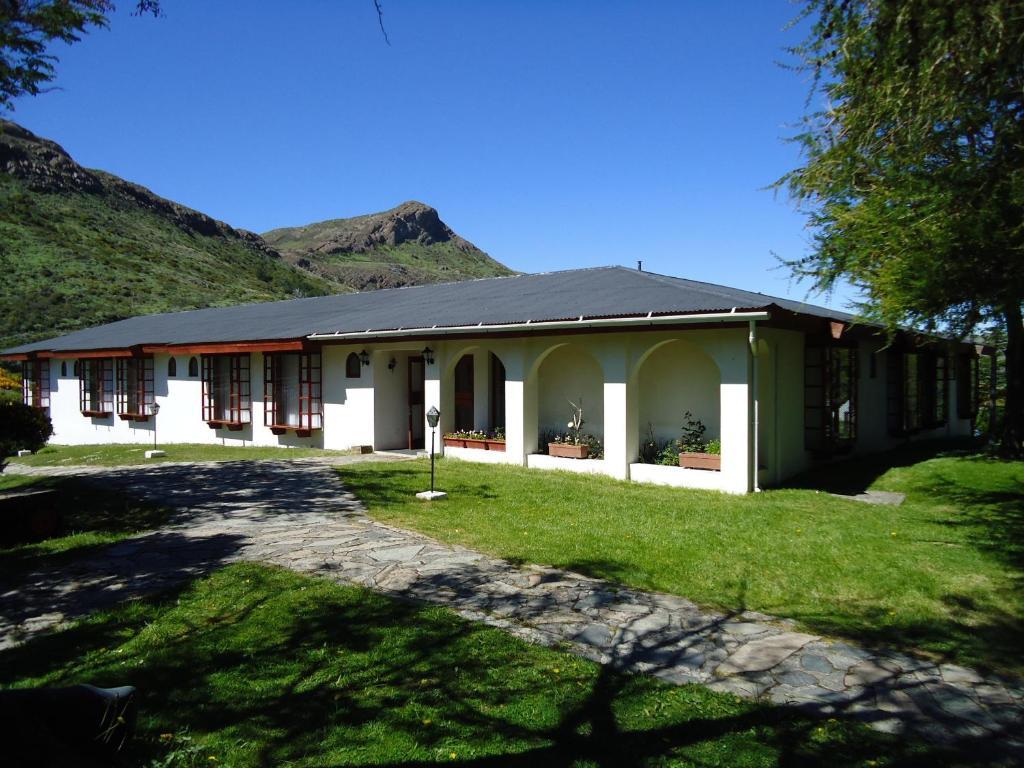 Hosteria Pehoe Torres del Paine National Park Exterior photo